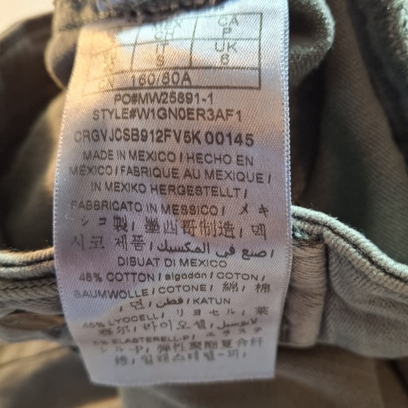 GUESS Women's Distressed Ladies Army Green Small Denim Jacket -   Never Worn - Picture 11 of 14